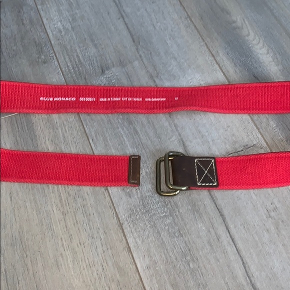 Club Monaco Red Belt Medium - Picture 3 of 3